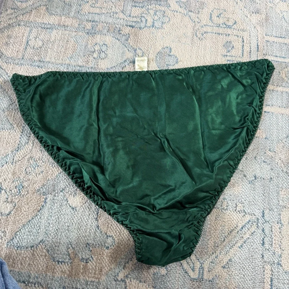 VTG Victoria's Secret HighCut Second Skin Satin Single String Bikini Pantie 90s